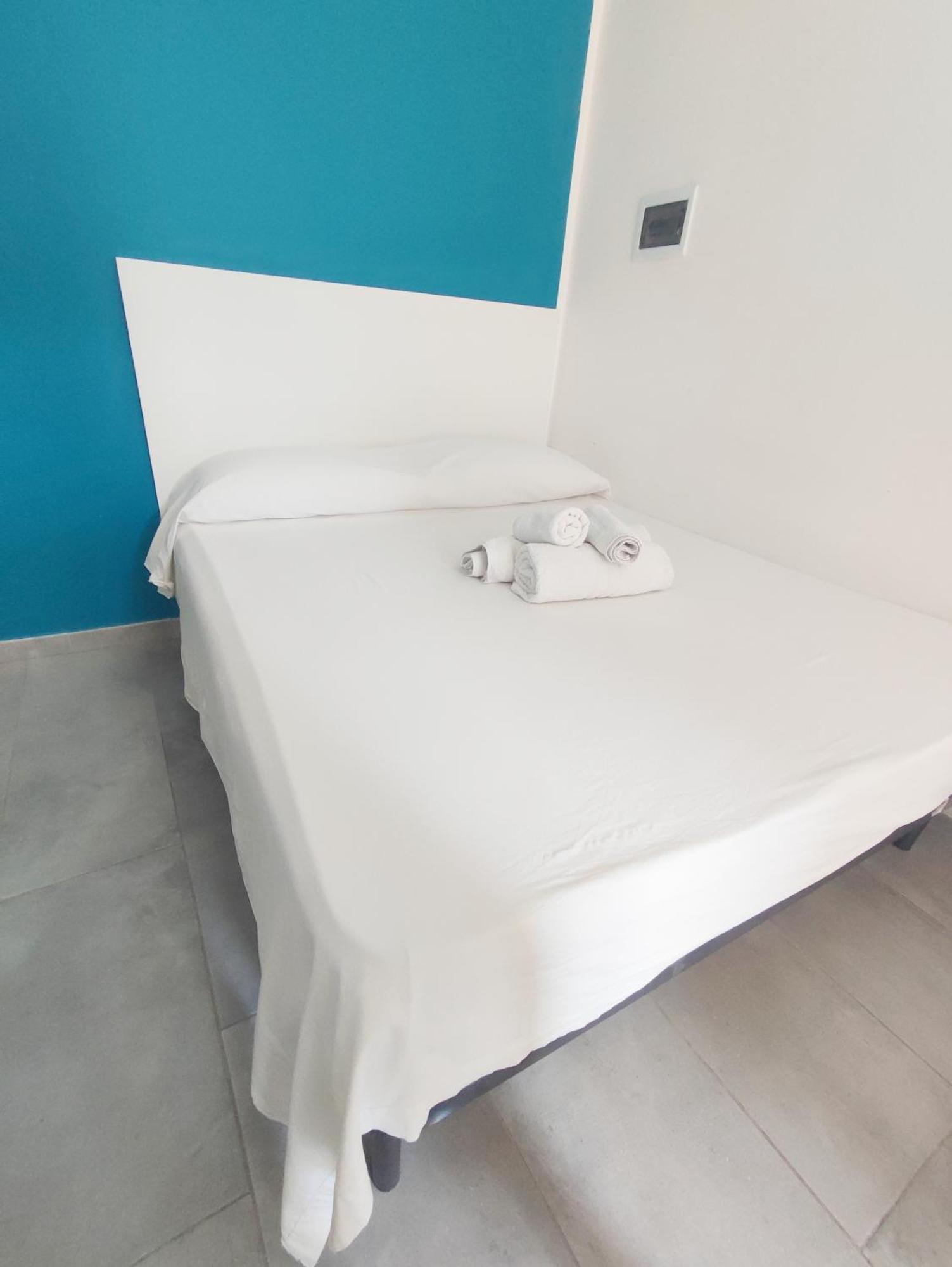 Marina Room Катания Екстериор снимка